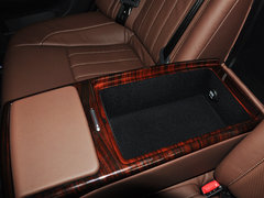 2012款 3.0L 自动 GDI尊贵版