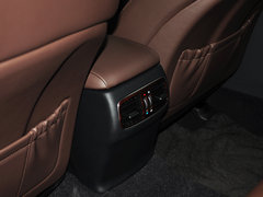 2012款 3.0L 自动 GDI尊贵版