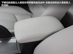 2012款 2.5 自动 尊贵版