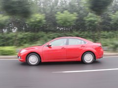 2012款 2.5 自动 尊贵版