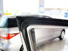 2012款 2.0 自动 轿跑 精英版