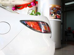 2012款 2.0 自动 轿跑 精英版