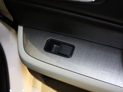 2012款 2.0 自动 轿跑 精英版