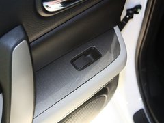 2012款 2.0 自动 轿跑 精英版