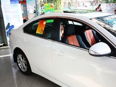 2012款 2.0 自动 轿跑 精英版
