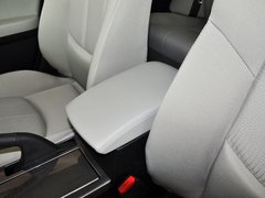 2012款 2.0 自动 轿跑 精英版