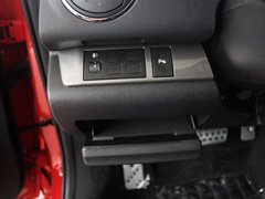 2012款 2.0 自动 轿跑 豪华版