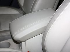 2012款 2.0L CVT 典雅版
