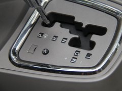 2012款 2.0L CVT 尊雅版