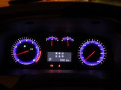 2012款 2.0L CVT 尊雅版