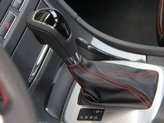 2012款 2.0T DCT GTDi旗舰运动版