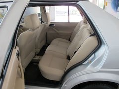 2012款 1.6L 手动 典藏版