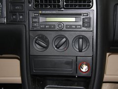 2012款 1.6L 手动 典藏版