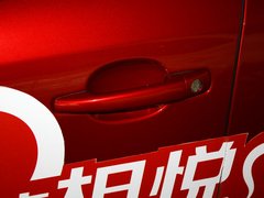 2012款 两厢 2.0L 自动 乐炫型