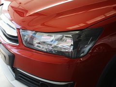 2012款 两厢 2.0L 自动 乐炫型