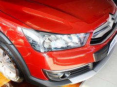 2012款 两厢 2.0L 自动 乐炫型