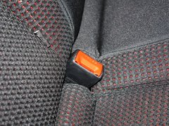 2012款 两厢 2.0L 自动 乐炫型
