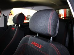 2012款 两厢 2.0L 自动 乐炫型