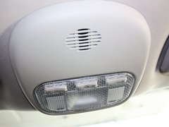 2012款 两厢 2.0L 自动 乐炫型