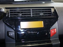 2012款 两厢 2.0L 自动 乐炫型