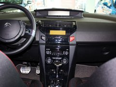 2012款 两厢 2.0L 自动 乐炫型