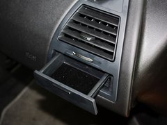 2012款 两厢 2.0L 自动 乐炫型