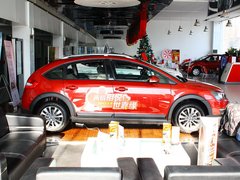 2012款 两厢 2.0L 自动 乐炫型