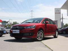 2012款 两厢 2.0L 自动 乐骋型