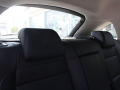 2012款 两厢 2.0L 自动 乐骋型
