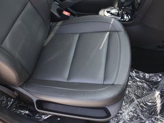 2012款 两厢 2.0L 自动 乐骋型