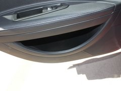 2012款 两厢 2.0L 自动 乐骋型