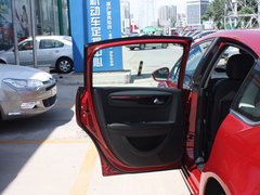 2012款 两厢 2.0L 自动 乐骋型