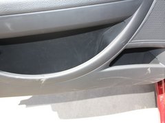 2012款 两厢 2.0L 自动 乐骋型