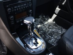 2012款 两厢 2.0L 自动 乐骋型