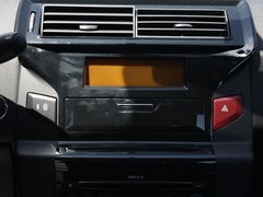 2012款 两厢 2.0L 自动 乐骋型