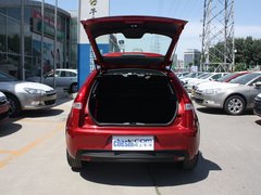 2012款 两厢 2.0L 自动 乐骋型