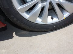 2012款 两厢 2.0L 自动 乐骋型