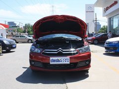 2012款 两厢 2.0L 自动 乐骋型