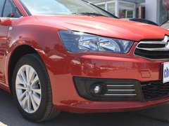 2012款 两厢 2.0L 自动 乐骋型