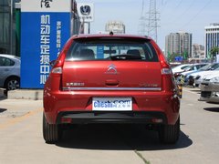 2012款 两厢 2.0L 自动 乐骋型