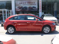 2012款 两厢 2.0L 自动 乐骋型