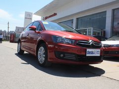 2012款 两厢 2.0L 自动 乐骋型