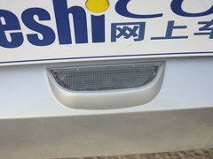 2012款 1.0 手动 两厢标准型