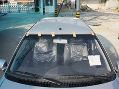 2012款 1.0 手动 两厢标准型