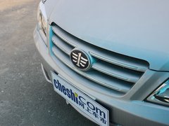 2012款 1.0 手动 两厢标准型