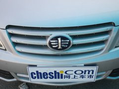 2012款 1.0 手动 两厢标准型