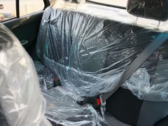 2012款 1.0 手动 两厢标准型