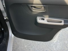 2012款 1.0 手动 两厢标准型