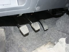 2012款 1.0 手动 两厢标准型