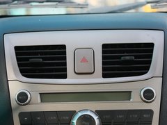 2012款 1.0 手动 两厢标准型